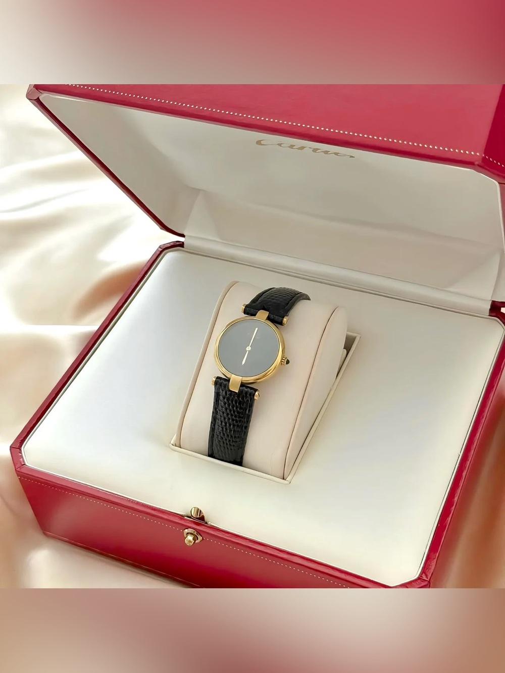 AUTHENTIC VINTAGE CARTIER BLACK LEATHER WATCH - WITH BOX - Picture 2 of 8